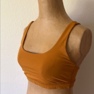 Lululemon sz 6 Energy Bra ochre Sports Bra great pre owned condotkn